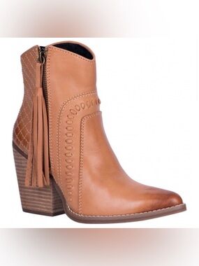 NWT! Dream Big Boots by DINGO, 8.5